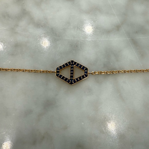 Walters Faith 18k Hexagon Sapphire bracelet - Picture 5 of 8